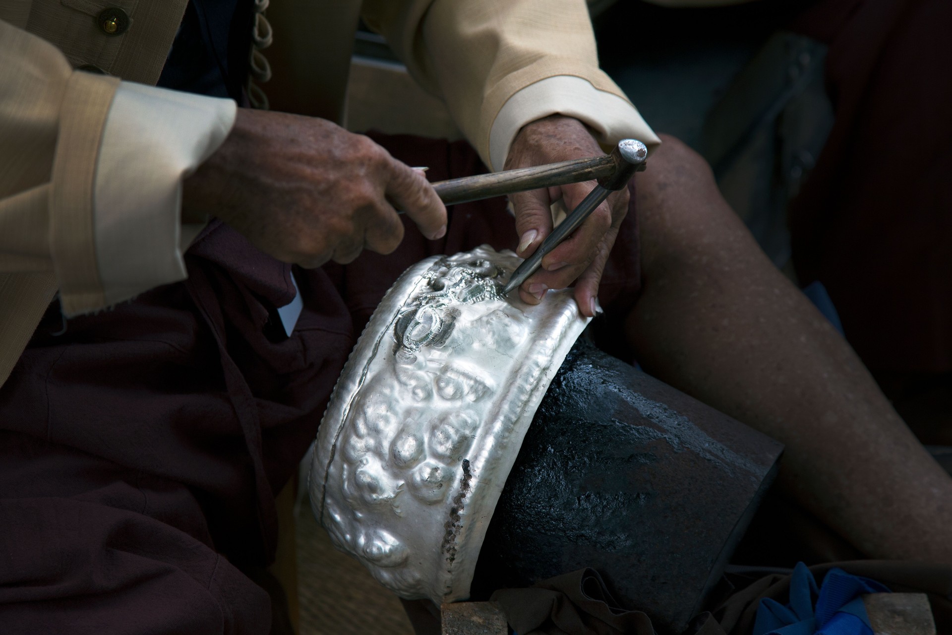 Making silverware in Asian Style